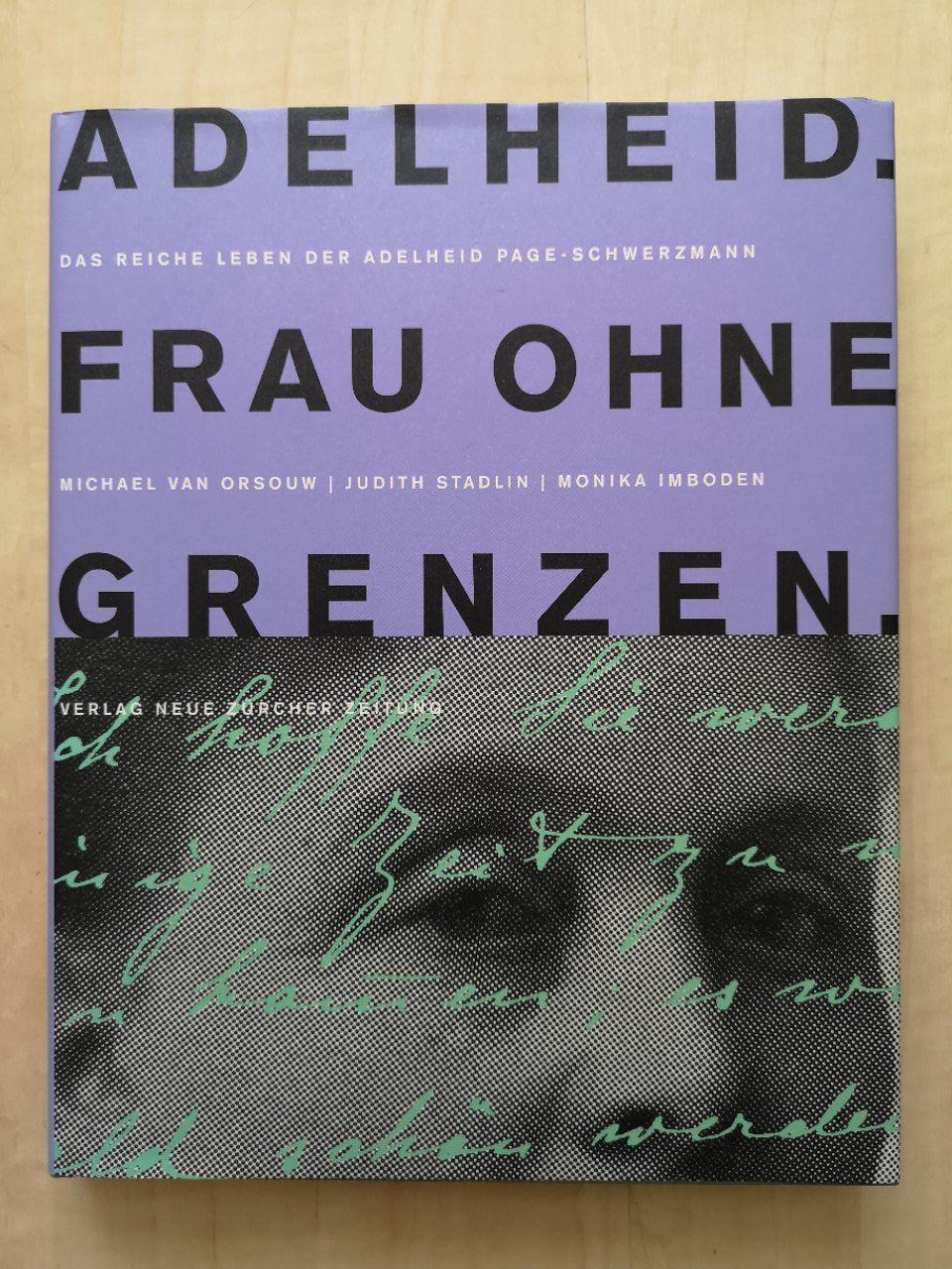 Bücher: Adelheid - Frau ohne Grenzen – Gebraucht aus Zug von Sunshine_113