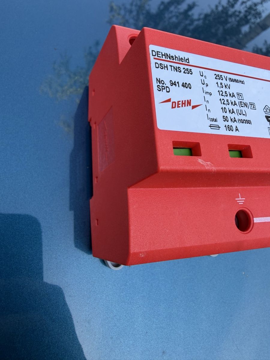 Elektronikbauteile: SPD neu überspannungsableiter – Neu (gemäss Beschreibung) aus Zürich von papaplatte 1