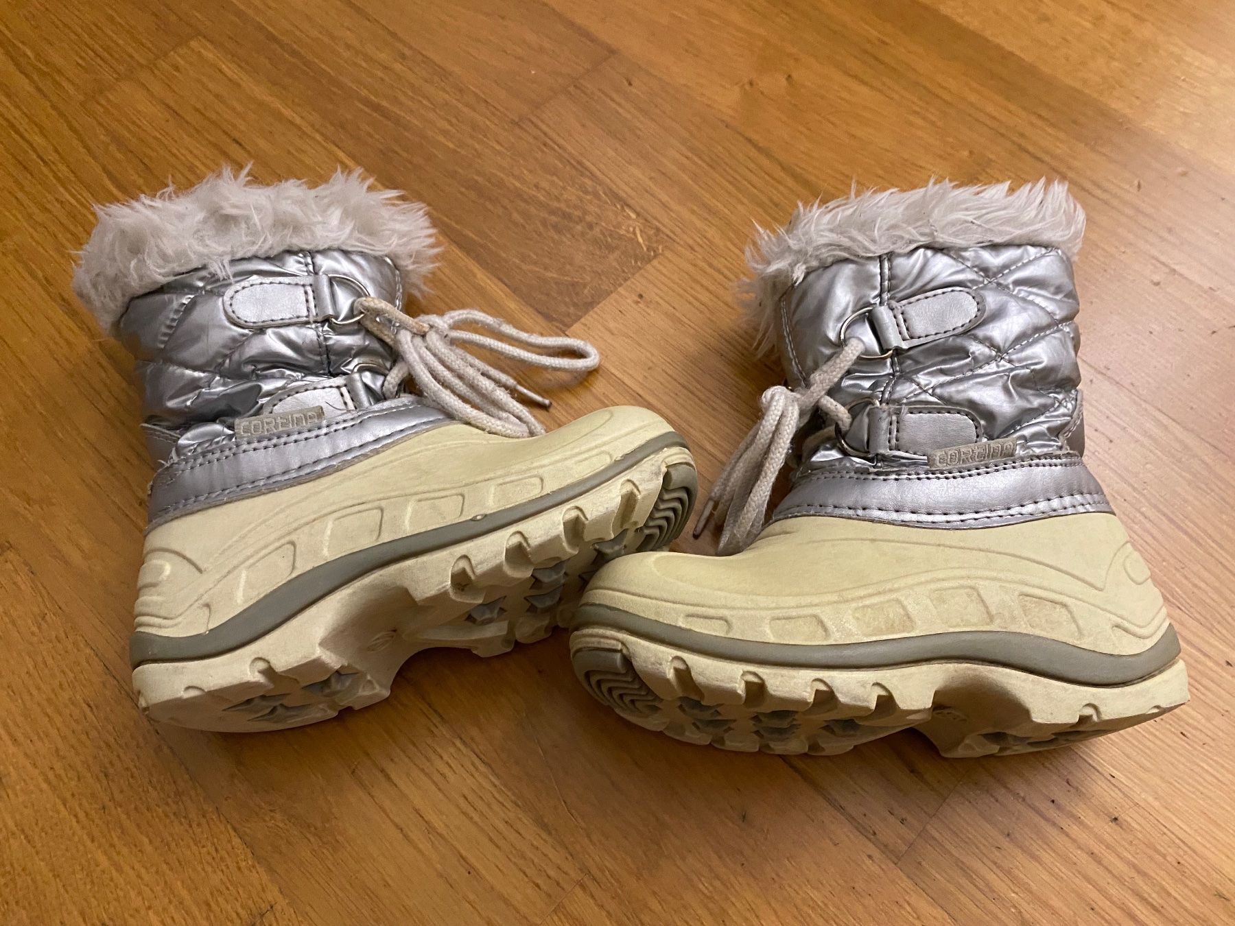 Scarpe per ragazze: Schnee Stiefel Gr. 26 – Usato da Kilchberg ZH venduto da ana_k6cn 1