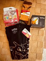Pokémon Merchandise Set: T-Shirt, Tasse, Socken, Figuren!