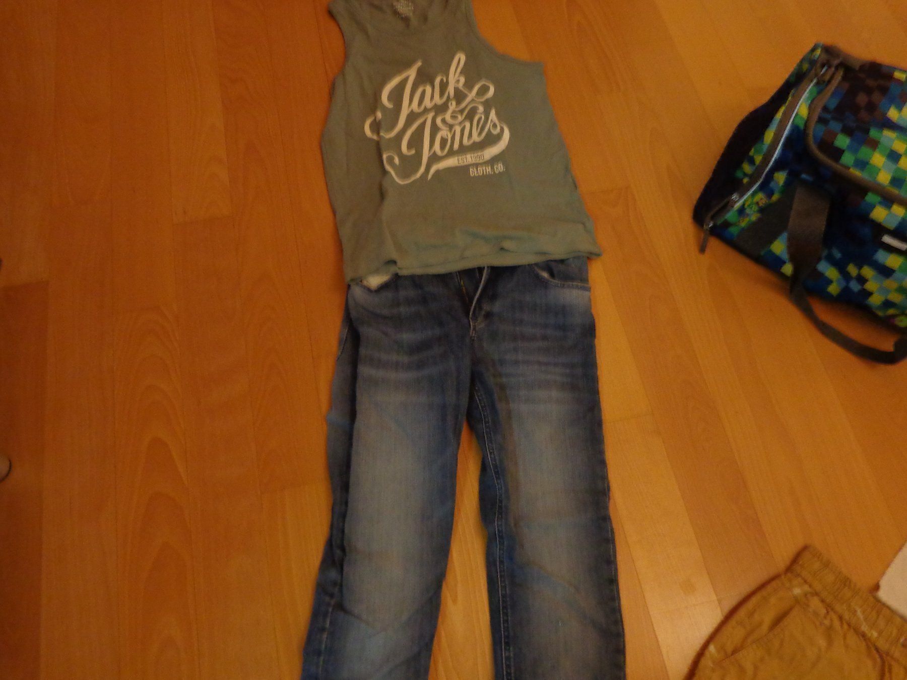 Lotti & Set di vestiti: Jungen Kleiderpaket – Usato da Greifensee venduto da Toggi11 1