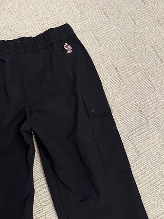 *NEU* - Moncler Damen Cargo Outdoor Hose - S - Schwarz