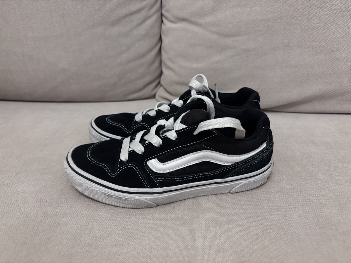 Vans Schuhe für Jungen: Vans Sneaker Gr.35 – Gebraucht aus Weiach von Larissa130