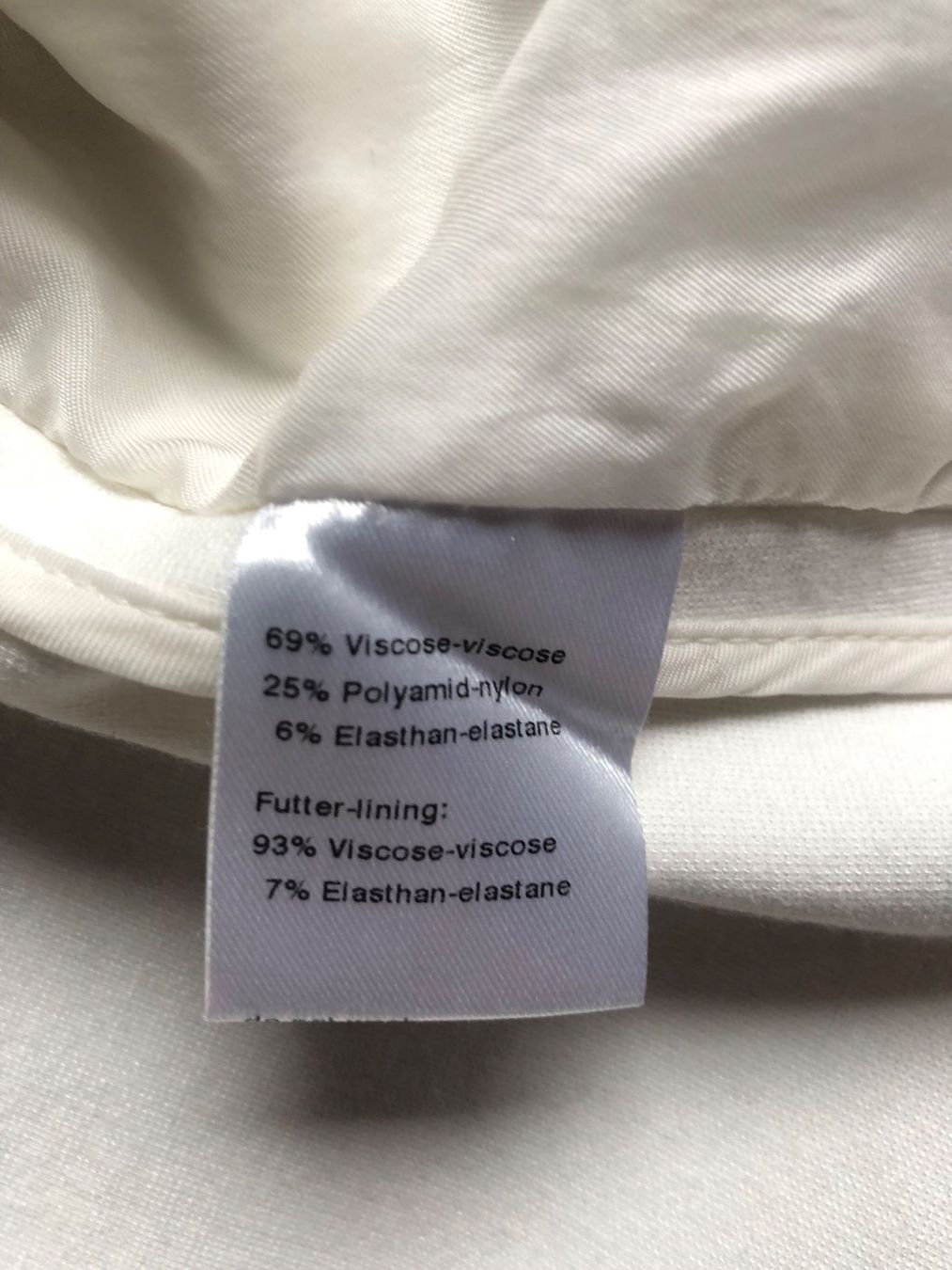 Akris Giacche: Akris Punto Blazer D36 crème weiss – Nuovo (secondo la descrizione) da Romanshorn venduto da sus_6k72 4