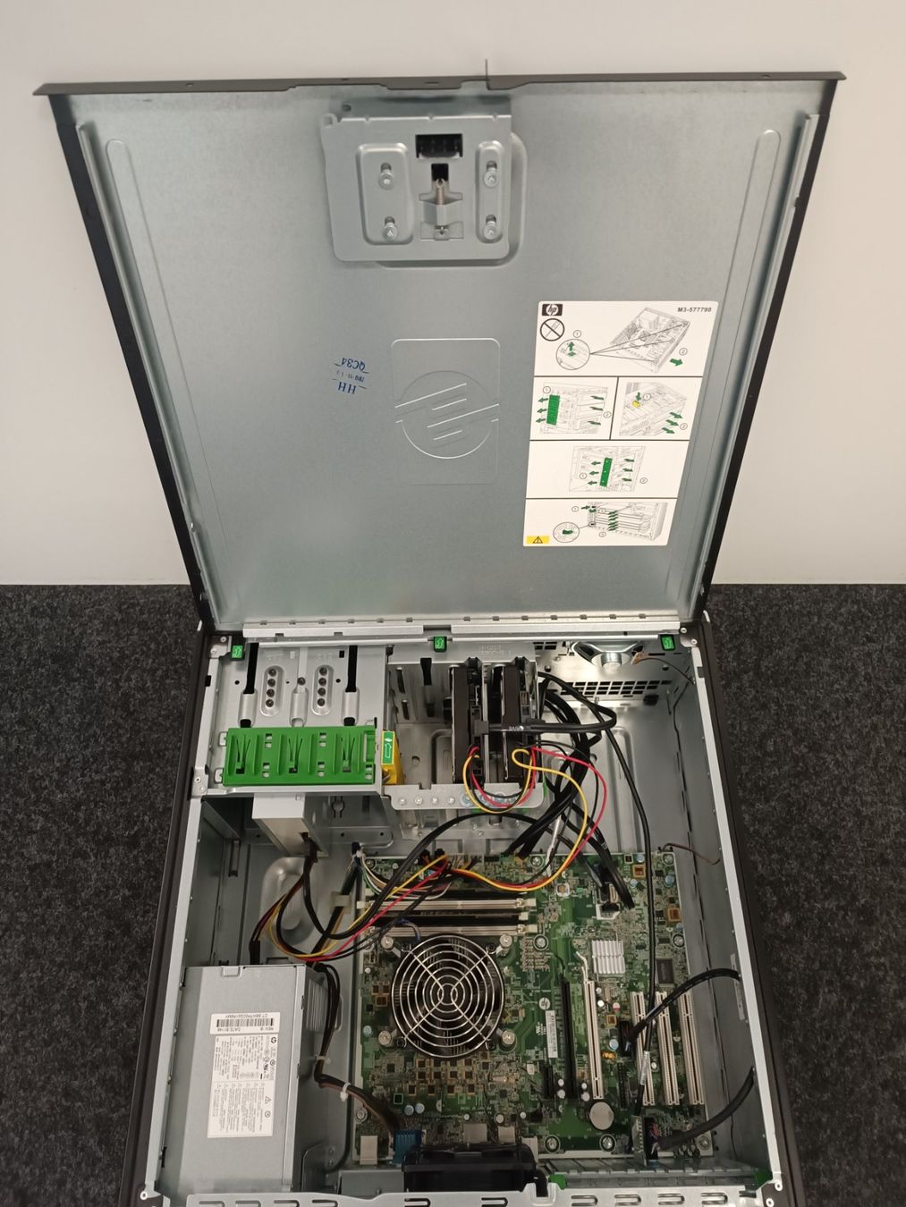 Hewlett Packard PC: HP Compaq 8200 Elite CMT – Usato da Schlieren venduto da 2nd-Life 5
