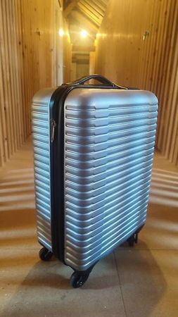 Handgepäckkoffer / Cary-on Luggage NEW NEUE