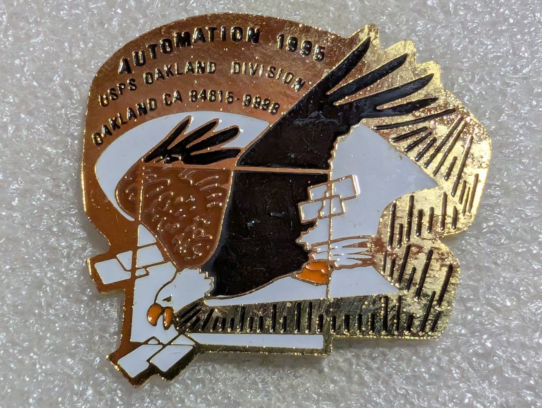 Placchette & Badge: Ansteckpin 215: – Usato da Oppligen venduto da Pin-Fall-Shop
