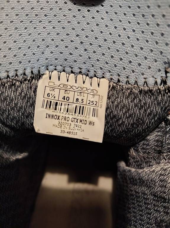 Scarpe da donna: Lowa Wanderschuhe Damen Grösse 40 – Usato da Zürich venduto da s.pfaendler