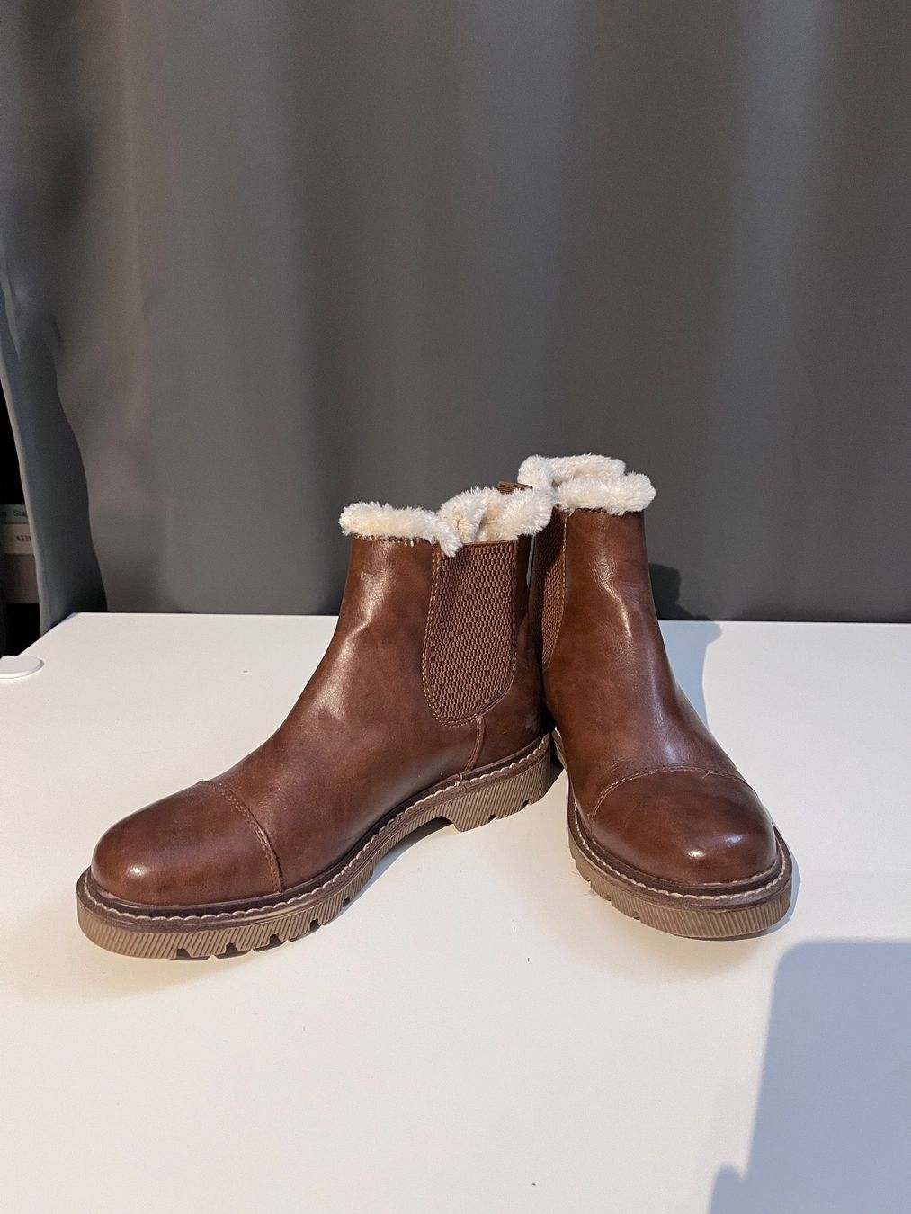 Dosenbach Chaussures femmes: Winterschuhe im Lederimitat – D'occasion à Zürich par a.b.2025 2