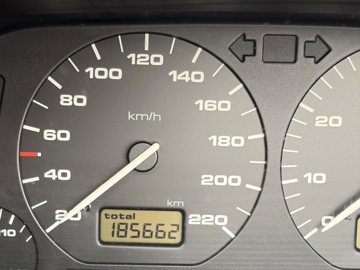VW Autos: Golf 3 Cabrio – D'occasion à Wohlen par Flopy10 2