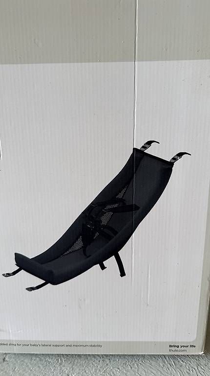 Thule Rimorchi: Thule Chariot Infant Sling / Hängesitz Baby – Usato da St. Margrethen SG venduto da Berry08