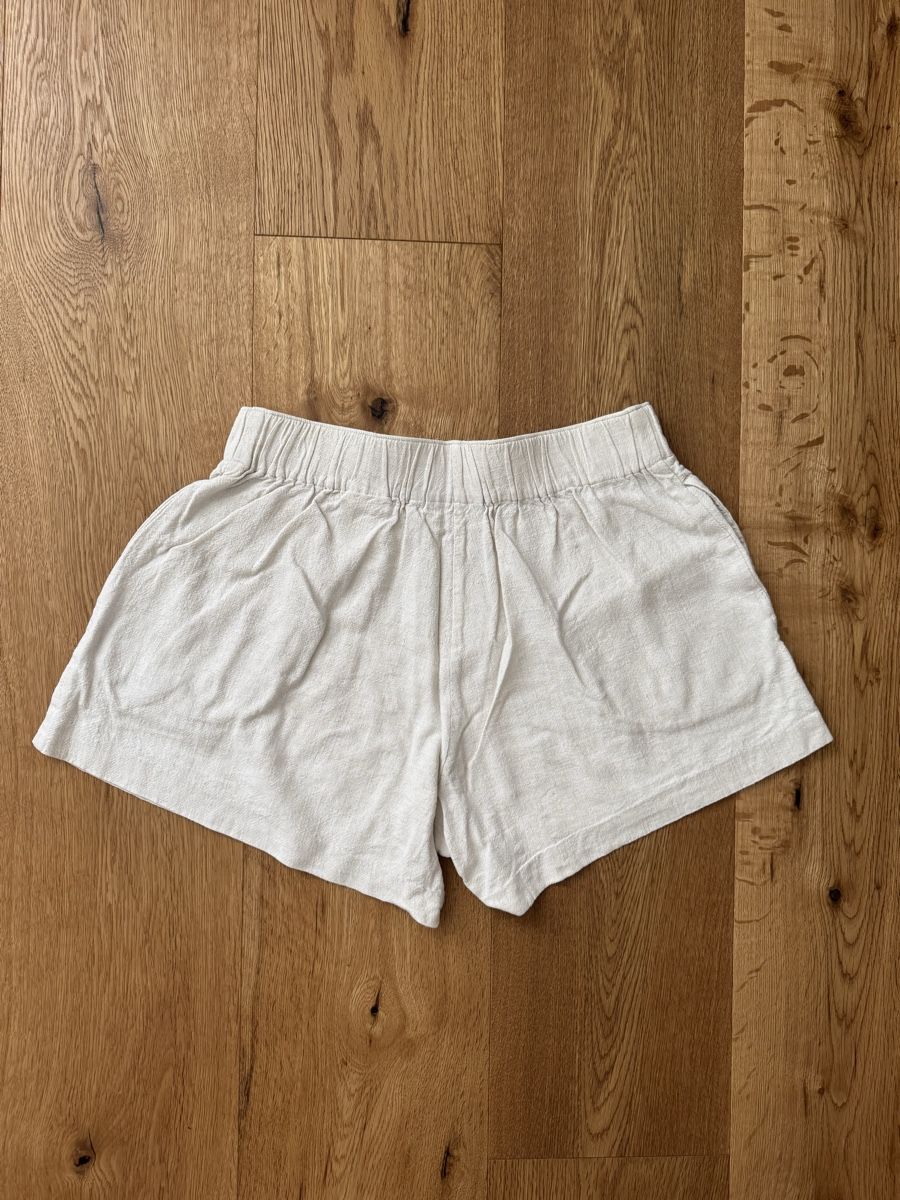 Weekday Pantaloni: Weekday Shorts, Gr. 36 – Usato da Interlaken venduto da fbnscl 2