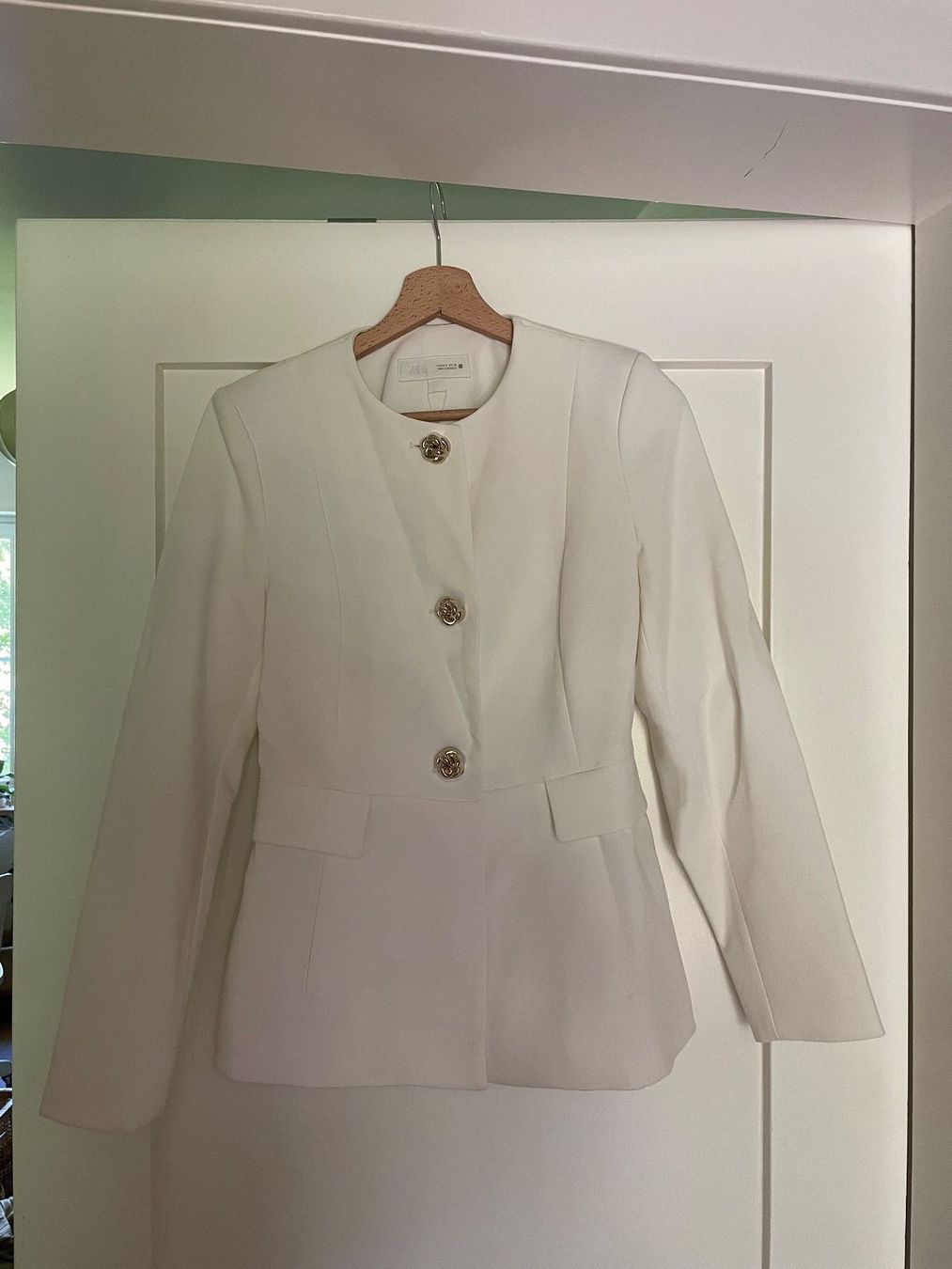 Zara Giacche: weisser Blazer von Zara, Grösse S – Nuovo (secondo la descrizione) da Basel venduto da kra_w6mq