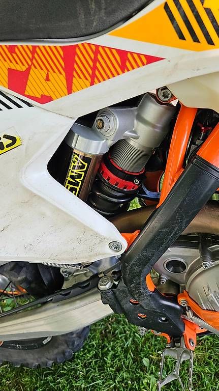 KTM Enduro: KTM EXC 350 SixDays 2017 – Gebraucht aus Rüschegg Gambach von Wattify 3