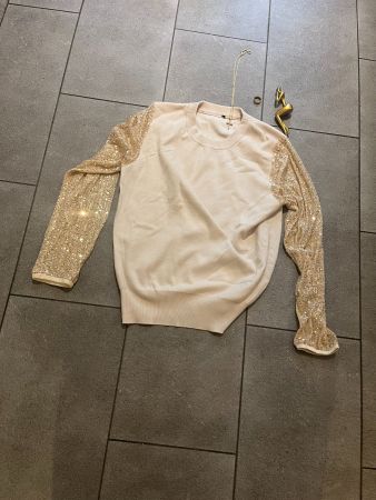 Pullover mit Goldpaillettem