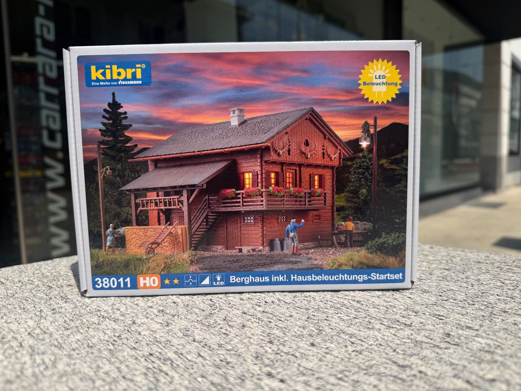 Kibri Modelleisenbahnen: Kibri 38011 Berghaus – Neu und originalverpackt aus Chiasso von Carrara-Modellismo
