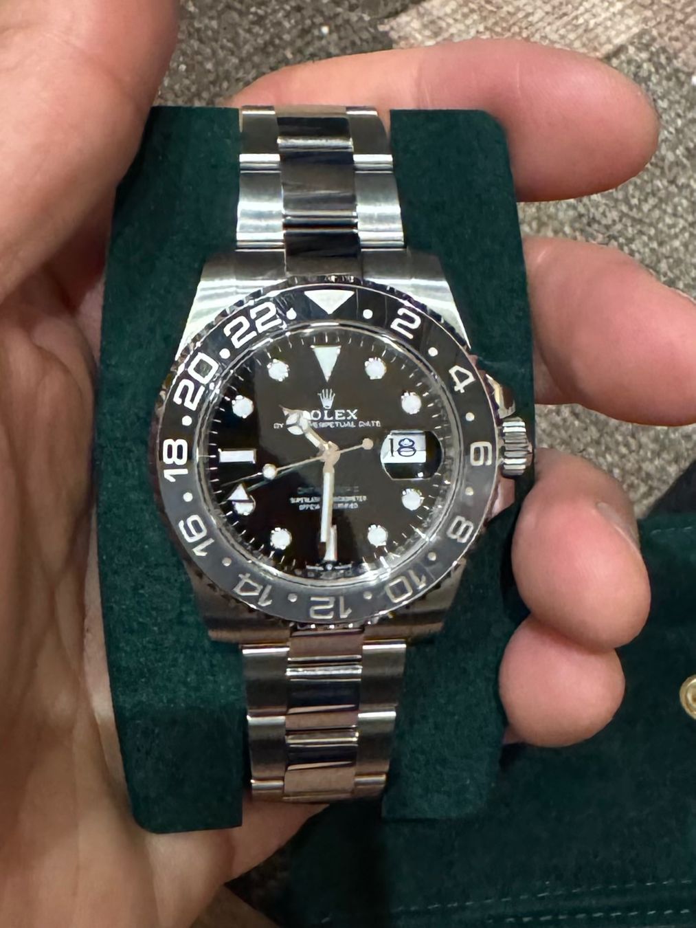 Rolex Uhren: Rolex GMT Master II Bruce Wayne 2025 - Like New! – Gebraucht aus Horgen von edd_77