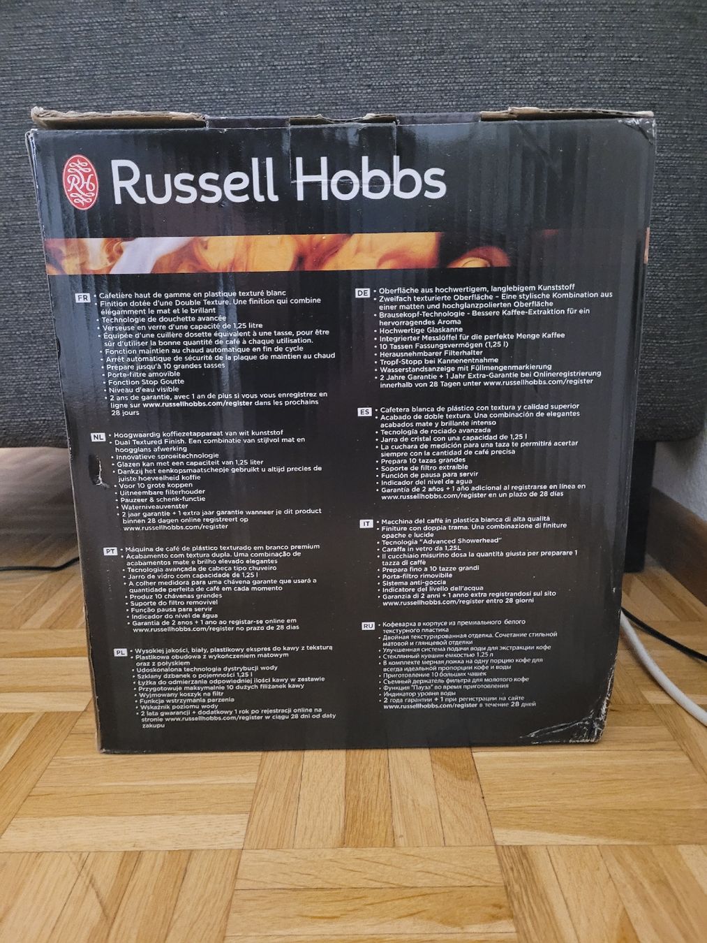 Russell Hobbs Macchine per caffè & Macchine per espresso: Kaffeemaschiene – Nuovo e nell'imballaggio originale da Aarberg venduto da Mikes2 2