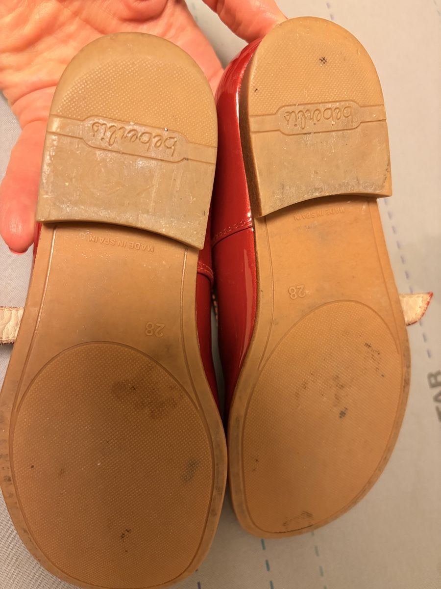 Chaussures garçon: Rote Lachschuhe 28 – D'occasion à Basel par RausindieNatur 1