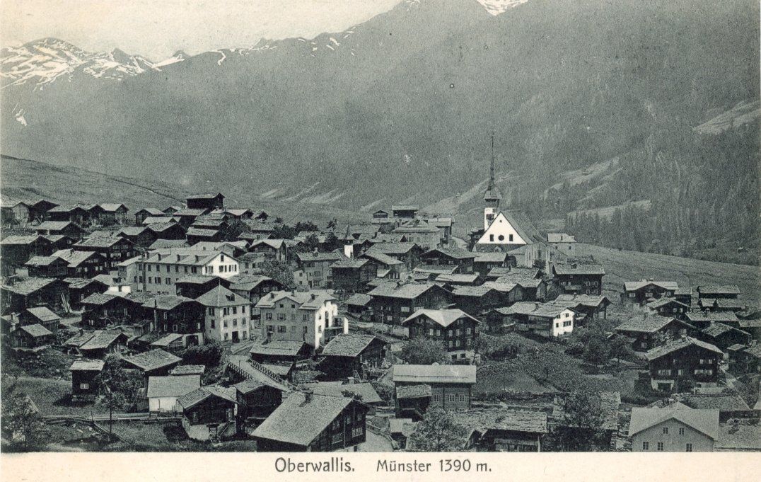 Cartoline postali: Münster   VS   im Goms – Usato da Brig venduto da Valcards54