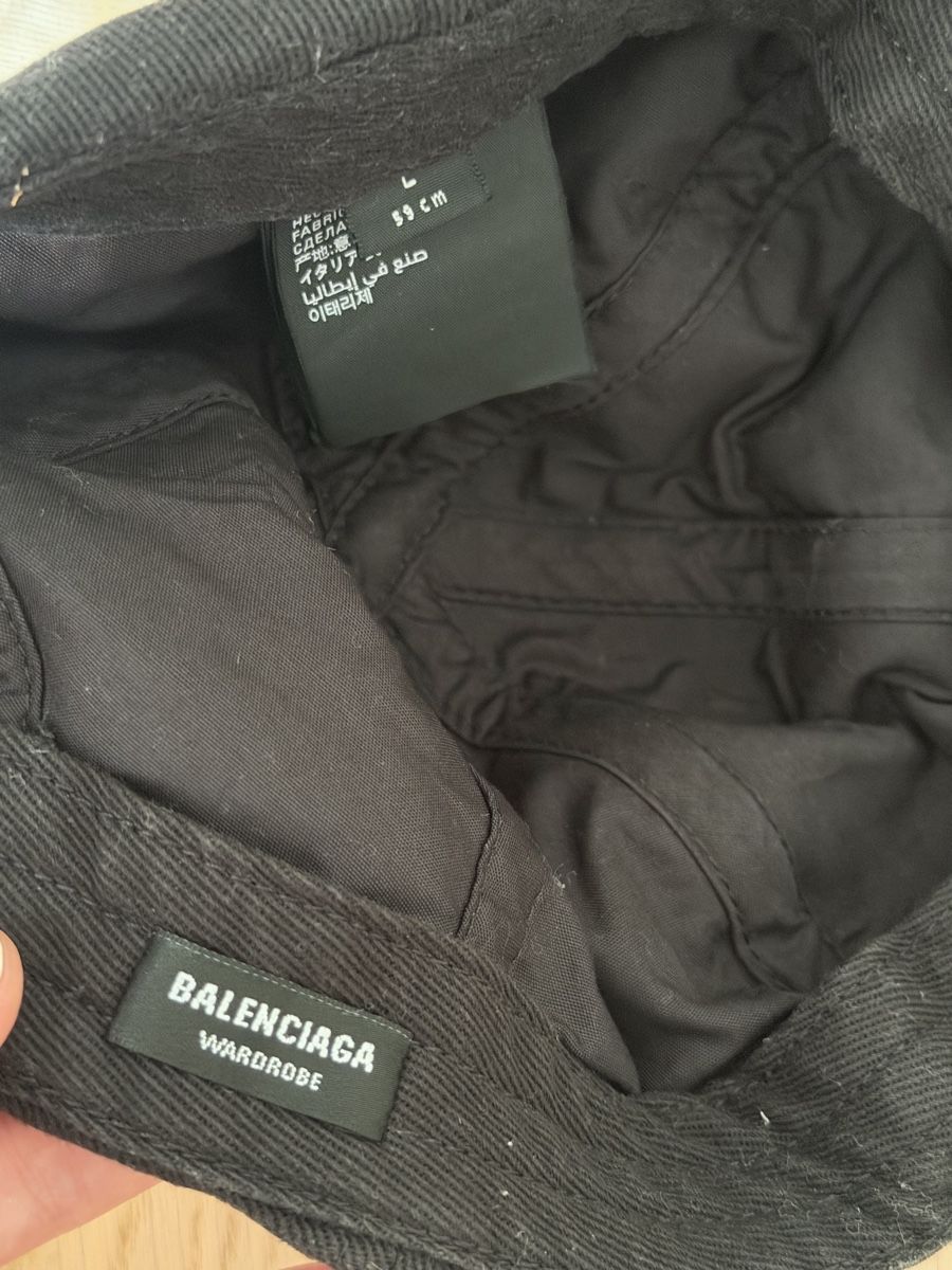Balenciaga Hüte, Mützen & Caps: Schwarze Balenciaga Cap – Gebraucht aus Wolfhausen von leaze 1