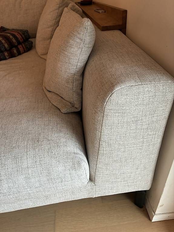 Micasa Sofas: Hellgraues micasa Krämer II Sofa – Gebraucht aus Romanshorn von phe_qs2q 1