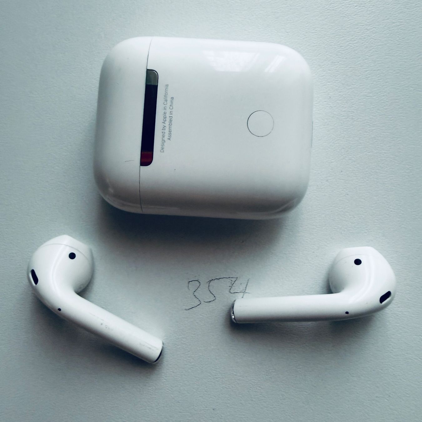 Apple Kopfhörer: Original Apple AirPods 2 Gen. Wireless Kopfhörer & Case – Gebraucht aus Basel von MY.AIRPODS.SHOP 8
