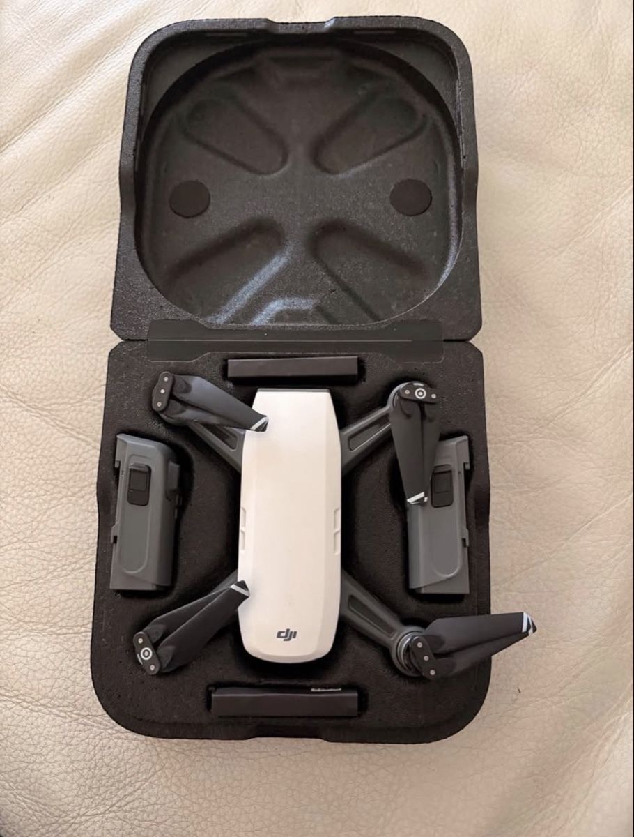 DJI RC Modellbau: DJI Spark – Gebraucht aus Belp von jas_d25n