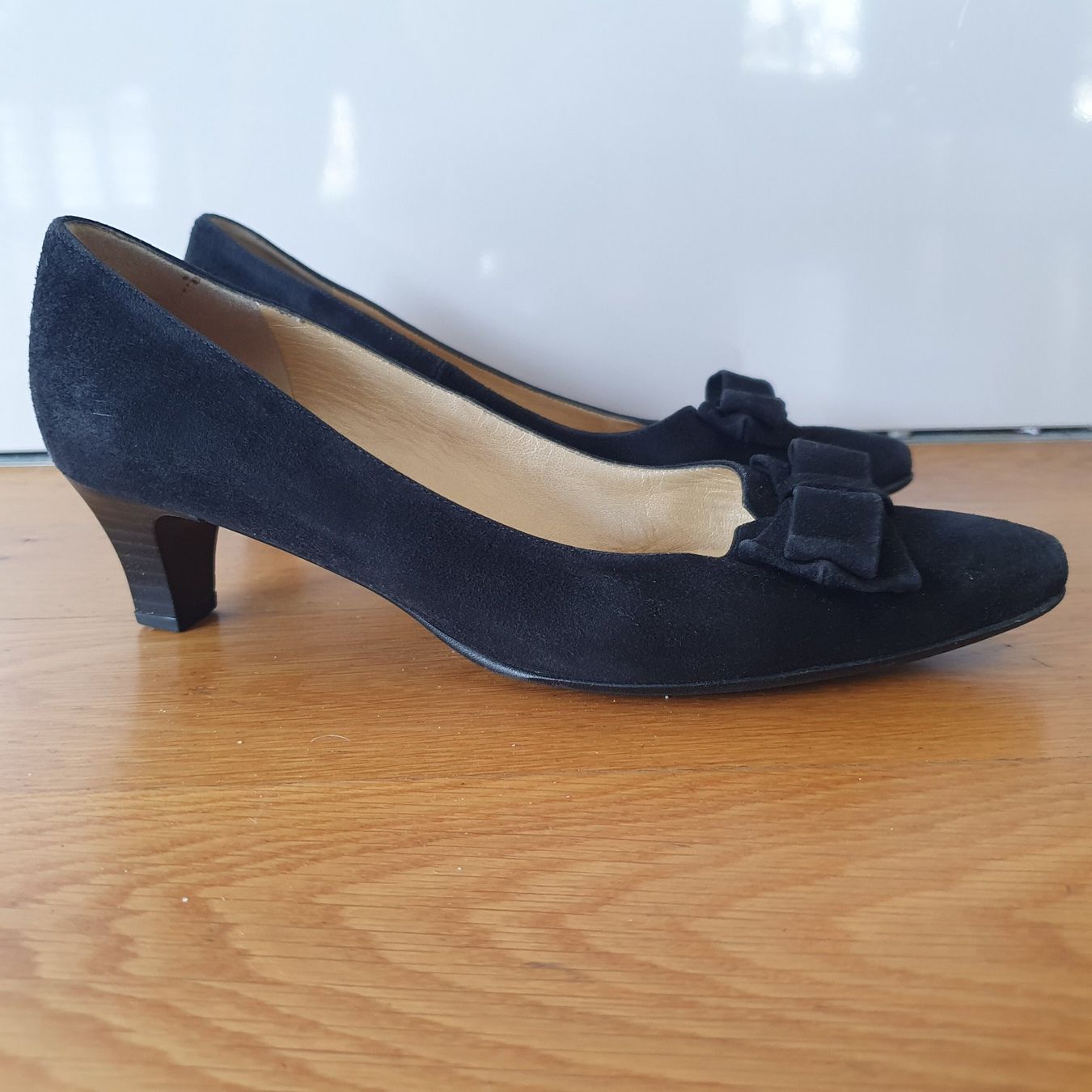 Kaiser Scarpe da donna: Escarpins en daim à talons Peter Kaiser, pointure 37.5 – Usato da boudry venduto da Let_20 5