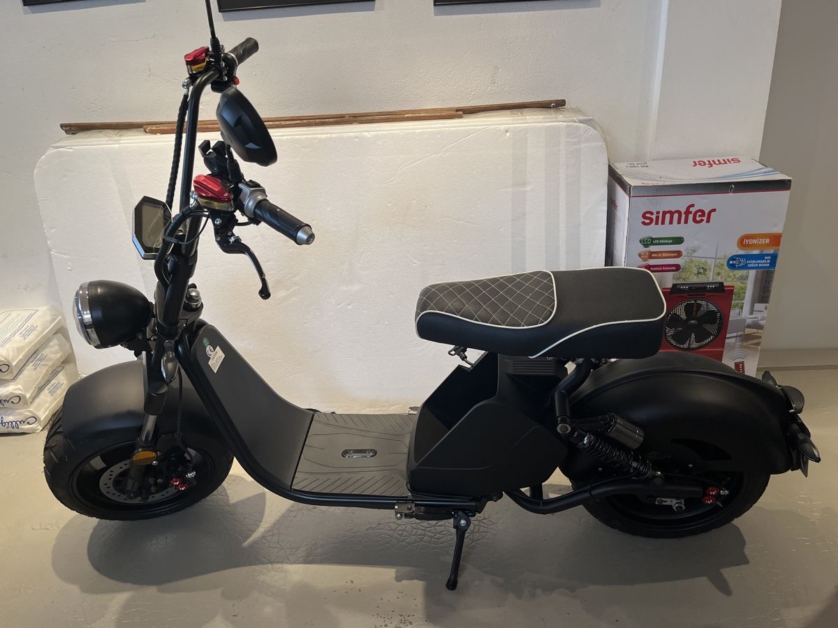 Veicoli elettrici: Moto électrique Bikersone – Nuovo e nell'imballaggio originale da Daillens venduto da spidfredos