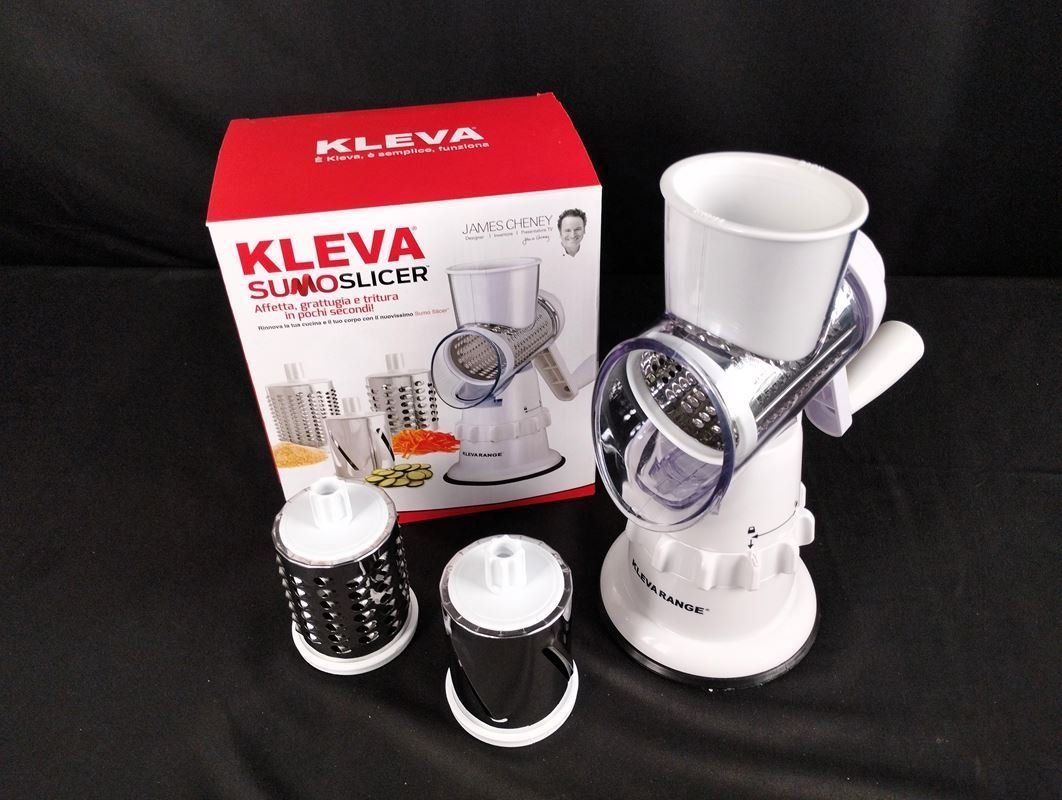 Küchengeräte: KLEVA Sumoslicer Küchenmaschine – Gebraucht aus Schübelbach von Restwert_Schubelbach