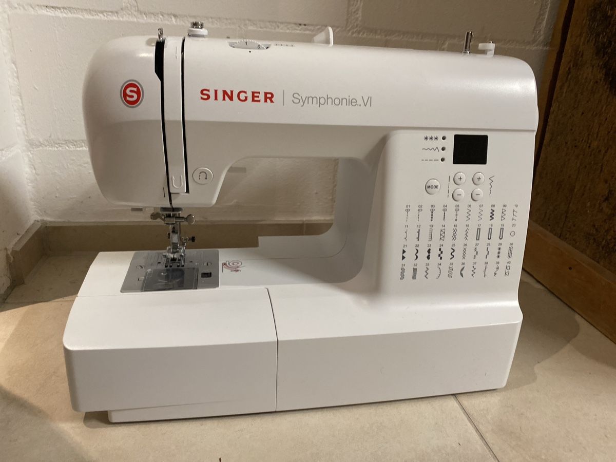 Singer Macchine da cucire: Singer Nähmaschine  – Usato da Masein venduto da ladouce01 1