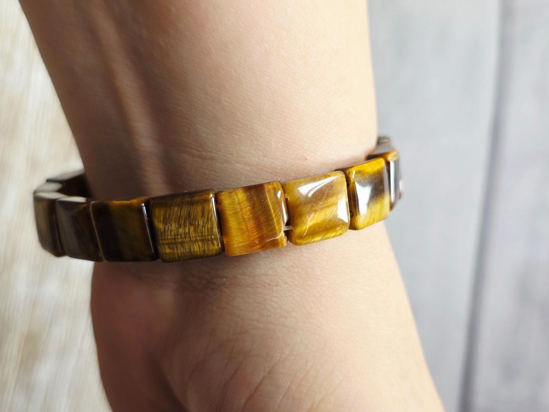 Minerali & Pietre curative: Tigerauge Softbangle Armband – Nuovo e nell'imballaggio originale da Matzingen venduto da Shay_Crystalz 2
