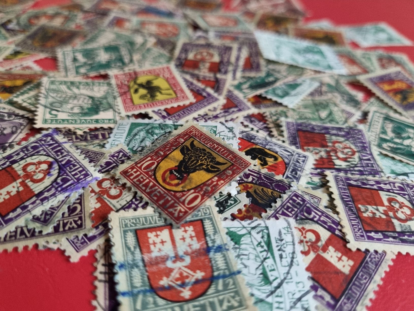 Tous les timbres: NACHLASS-POSTEN - PRO JUVENTUTE MIT BESSEREN  – D'occasion à Heimenschwand par rog_p7h9 5