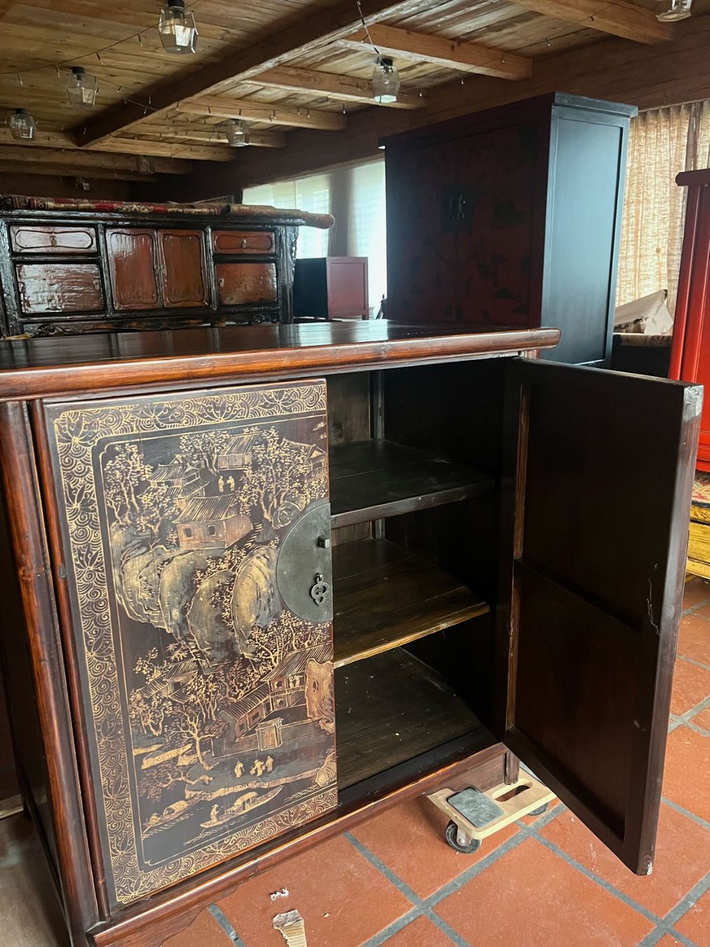 Cassettiere: Antike Asiatische Kommode mit Malereien – Nuovo (secondo la descrizione) da Cham venduto da mjg1901 5