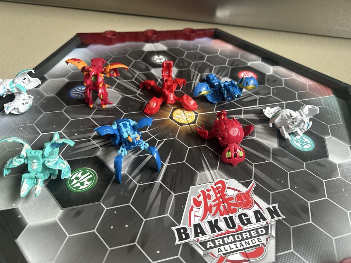 Giochi: Bakugan Figuren, Arena, Karten, Chip – Usato da Zürich venduto da Bingobongo03 1