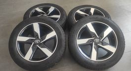 Alufelgen mit Sommerreifen 205/55 R16 Toyota guter Zustand