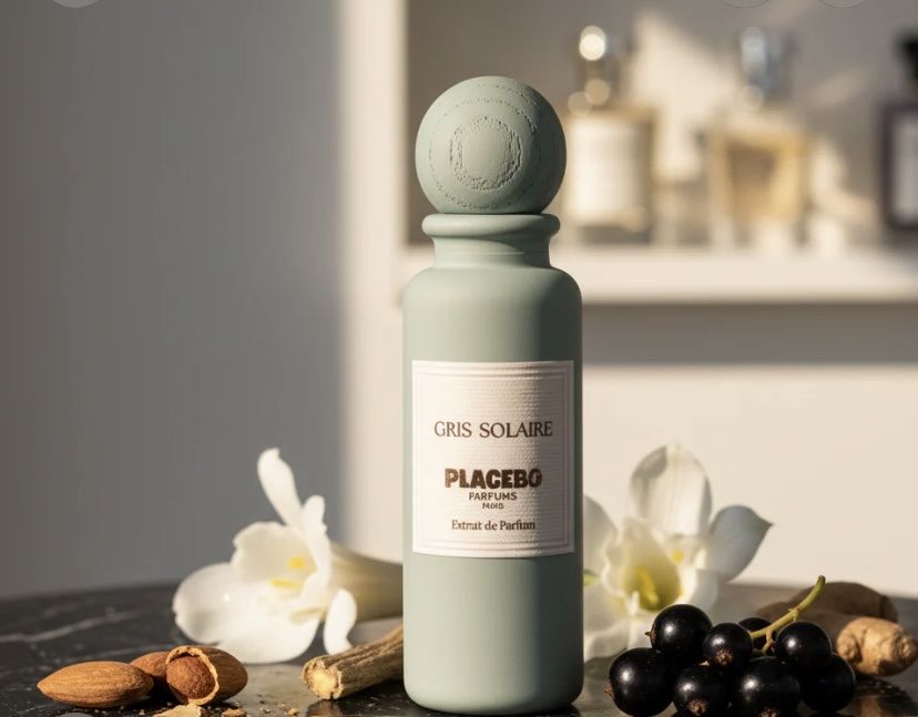 Parfums & Eau de Toilette: Gris Solaire Placebo 2ml – Neuf (Voir description) à Bossonnens par Ylangsoleil