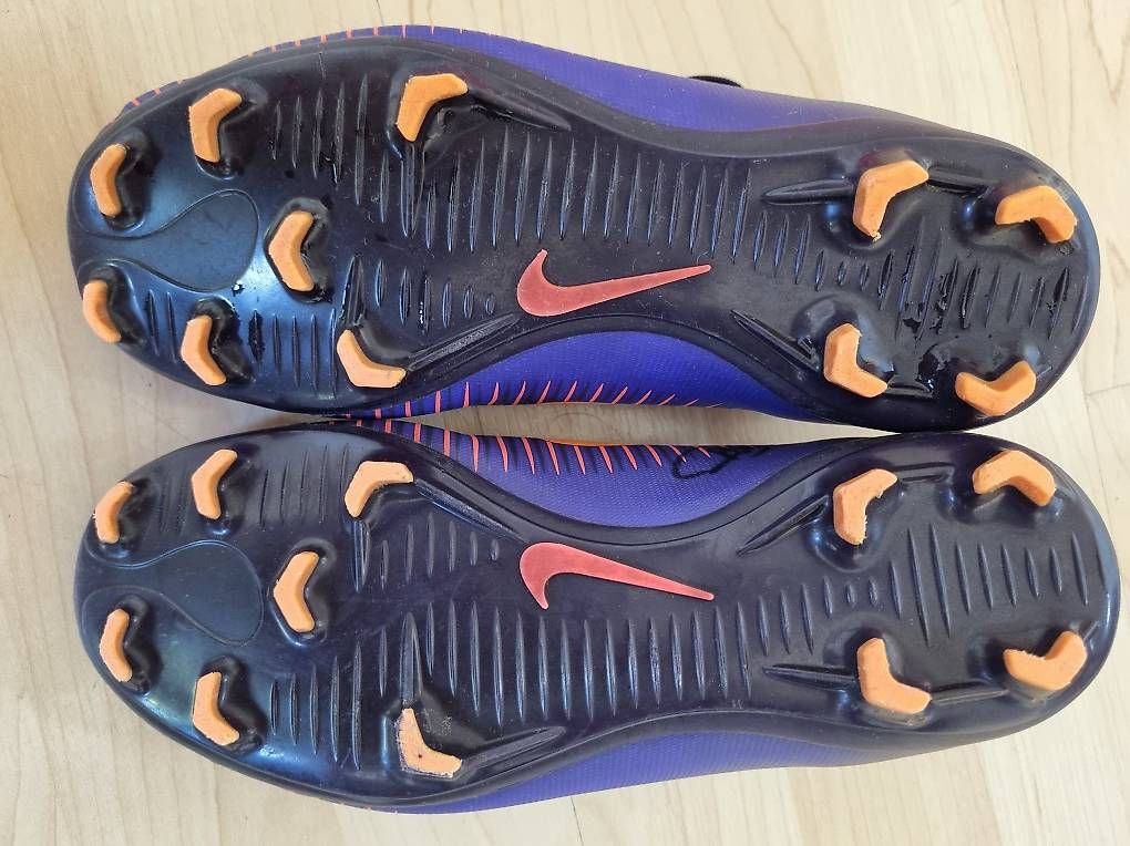 Scarpe da uomo: Nockenschuhe Nike Grösse 36 – Usato da Goldach venduto da ladybird75 3