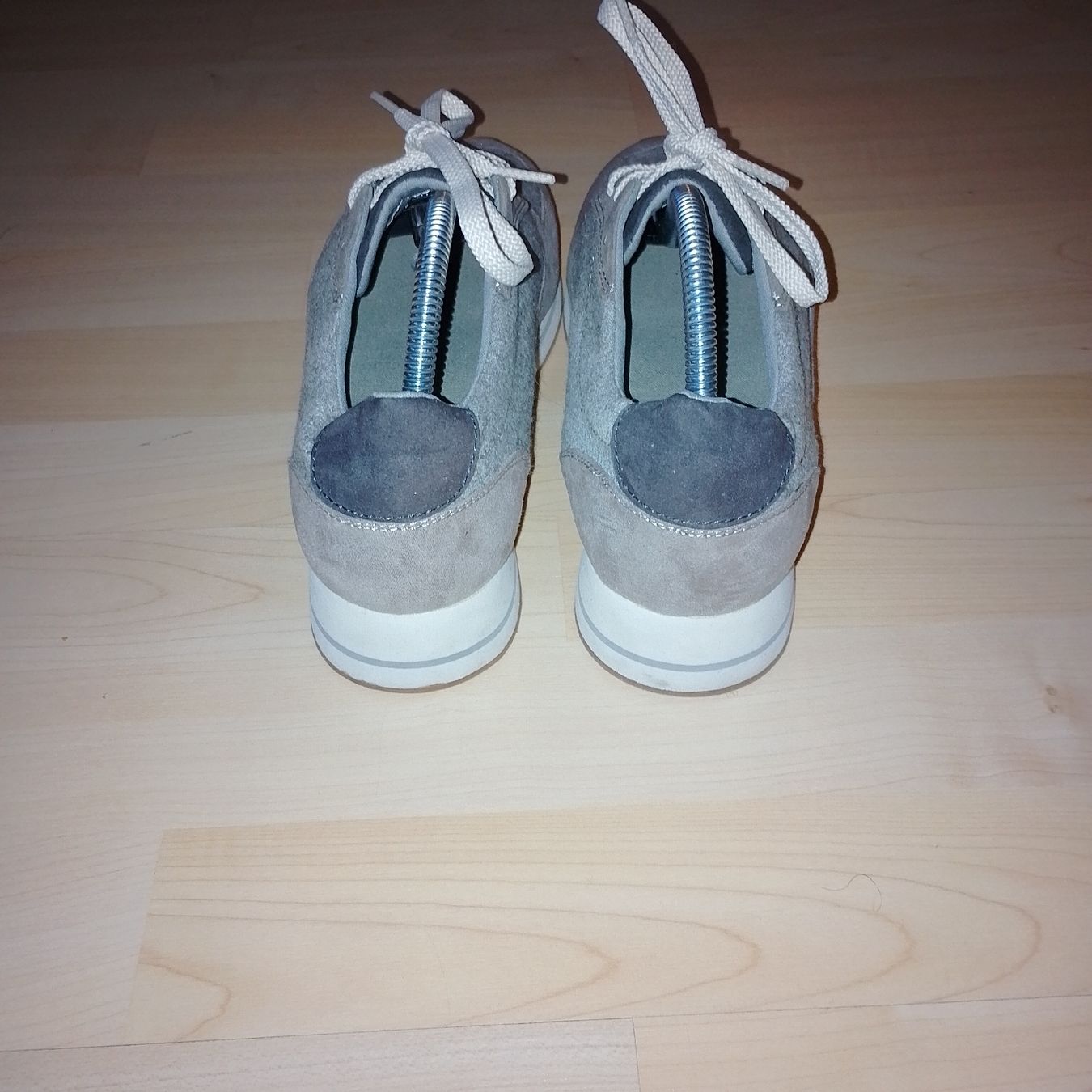 Zara Scarpe da uomo: Zara Basic Sneakers, Graue Schuhe, Top Zustand! – Usato da Uznach venduto da EMaria83 1