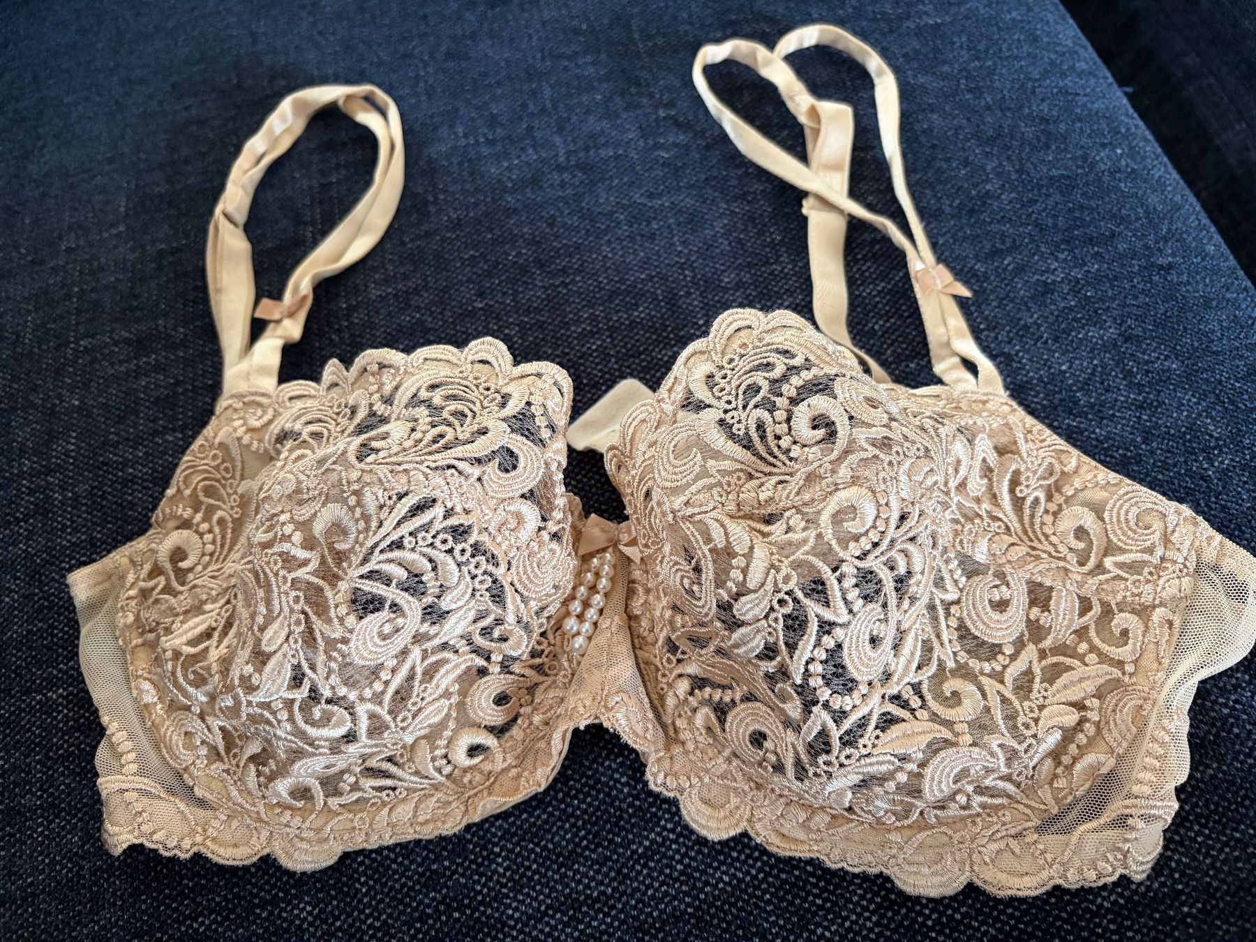 Lise Charmel Altra biancheria intima: Ensemble Lise Charmel 75D – Usato da riddes venduto da lauali01 6