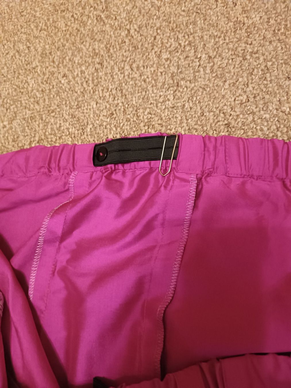 Pantaloni: Seidenhose Capri Damen Pink – Nuovo (secondo la descrizione) da Horn venduto da sonjamenzi 5