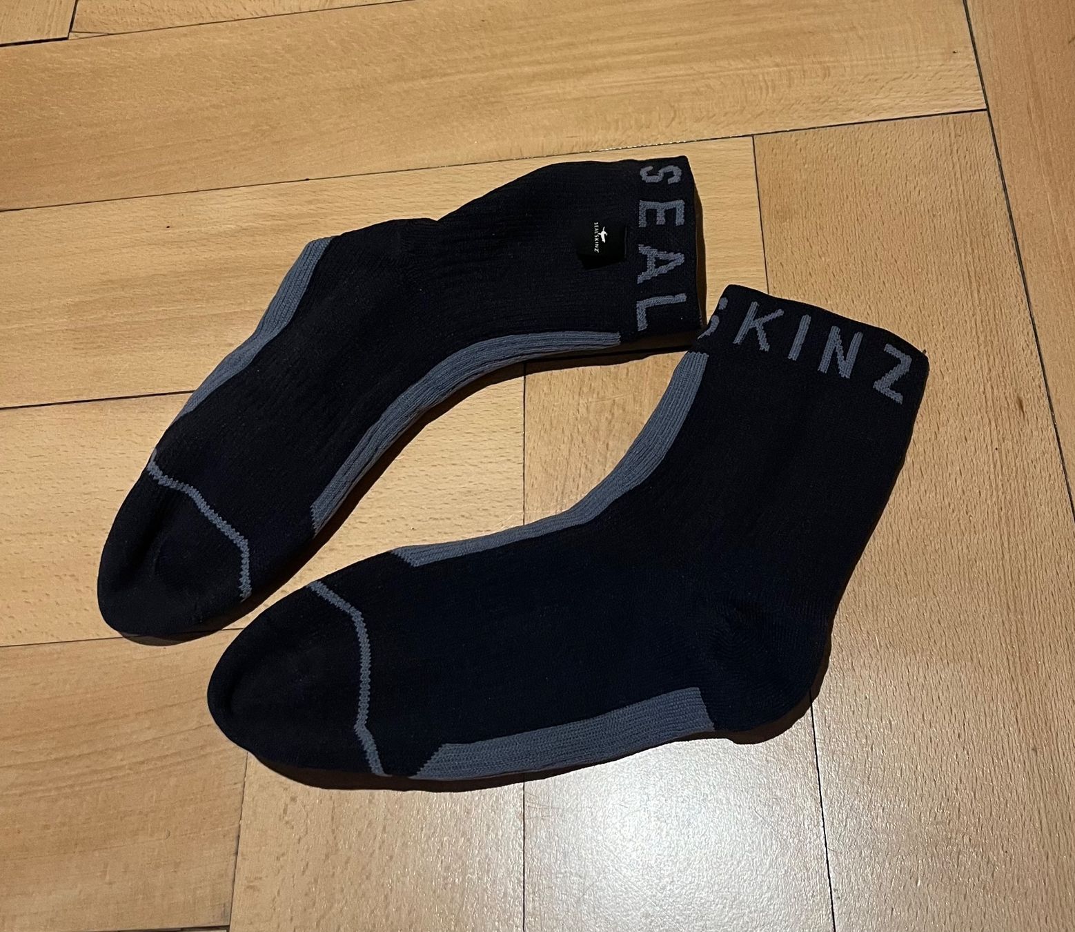 Socken: SEALS SKINZ Wasserfeste Wandersocken – Neu (gemäss Beschreibung) aus Baden von ElenArt 1