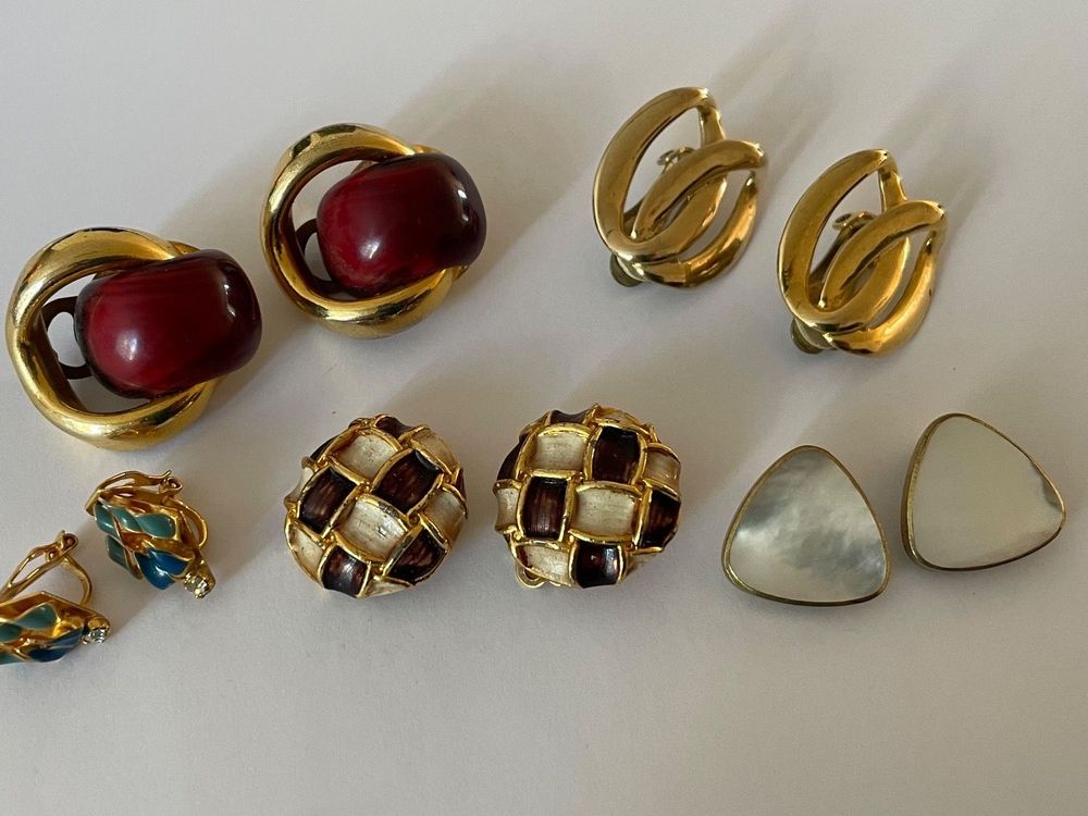 boucles d'oreilles chanel 1990 clips rondes
