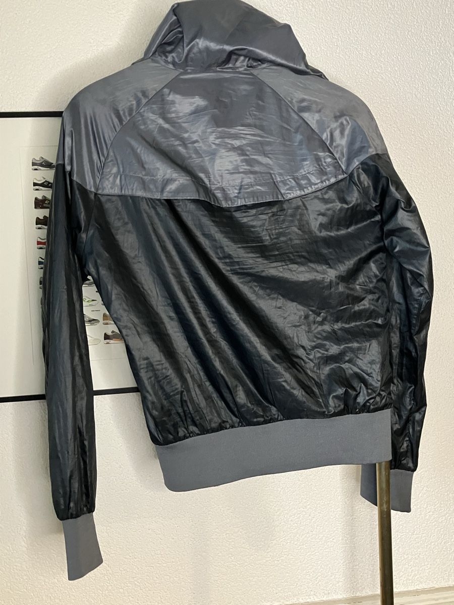 Nike Jacken: Veste Nike Windrunner vintage rétro Size 40 – Gebraucht aus Neuchâtel von sharposneaks 5
