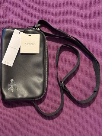 Calvin Klein schwarze Tasche 