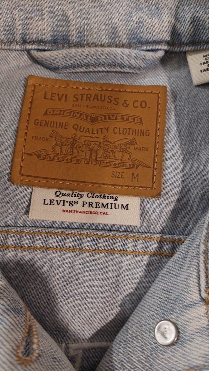 Levi's Giacche: Levis Jeansjacke – Nuovo (secondo la descrizione) da Balzers venduto da mackfose 2