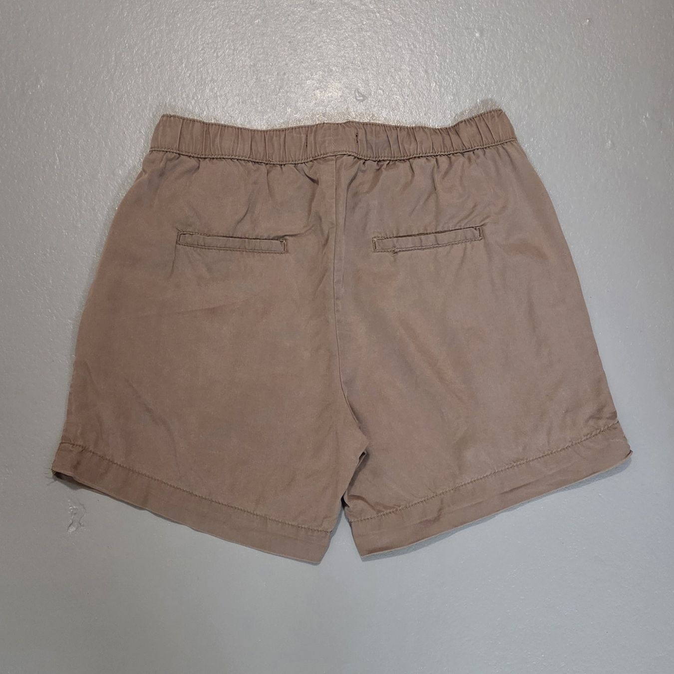 Hosen: Kurze Hose beige Grösse M  – Gebraucht aus Ettingen von ssc_dsr2 1