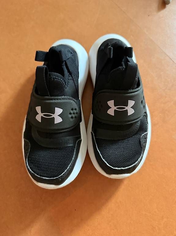 Chaussures garçon: Kinderschuhe – D'occasion à Gwatt (Thun) par Glahad