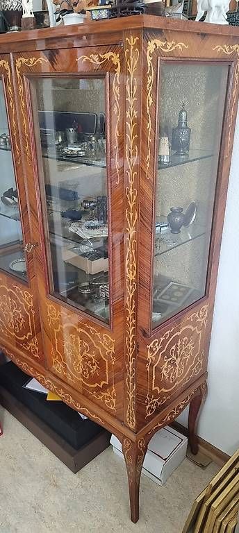 Vitrinen: Antike vitrine Jugendstil – Gebraucht aus Zürich von Smile-2022 1